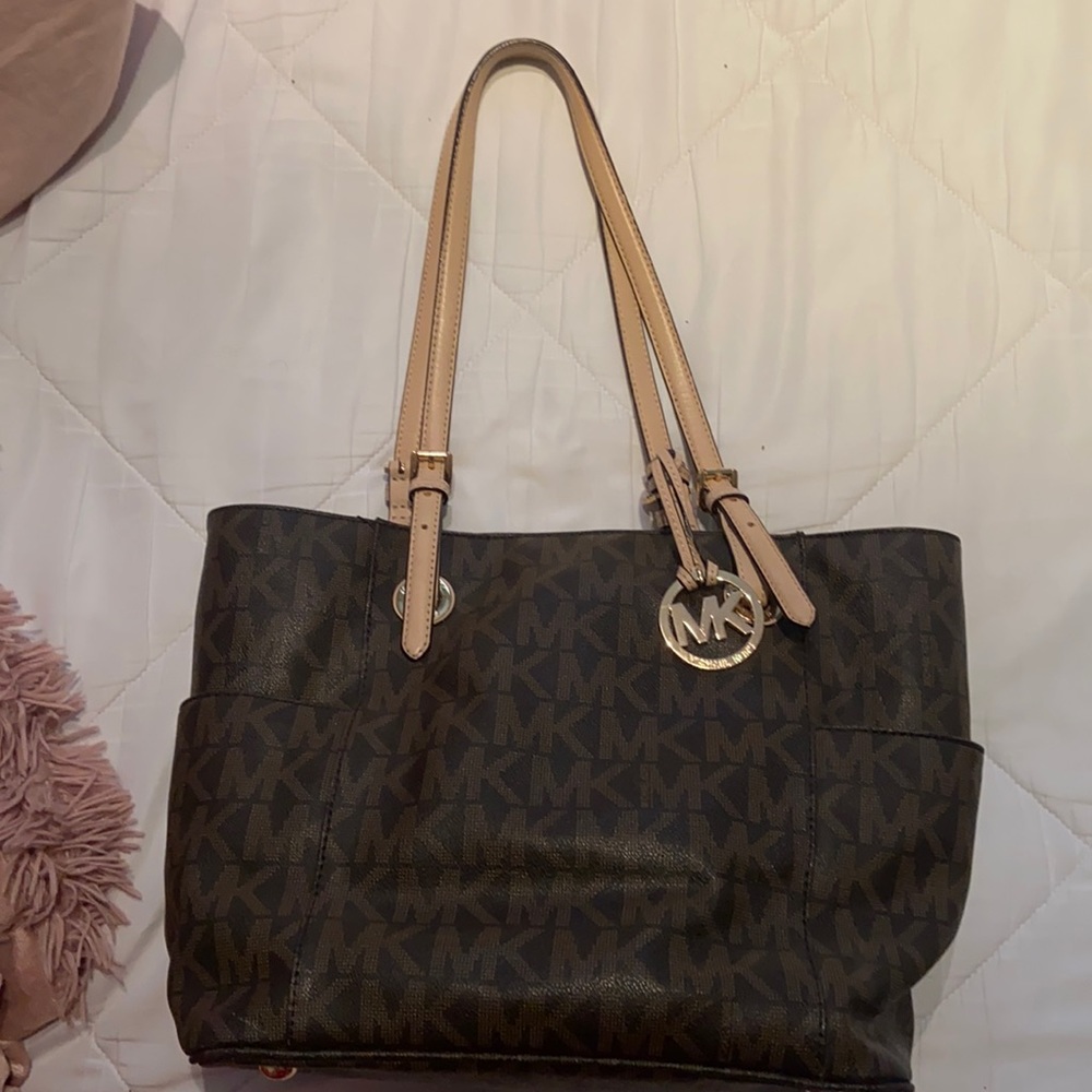 Michael Kors brown bag